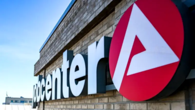 Verdi-Studie: Jobcenter-Mitarbeiter am Limit – 85% klagen über hohe Belastung