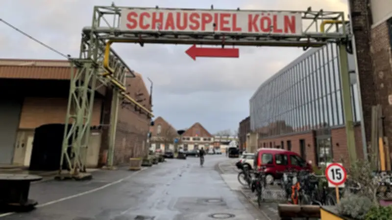 „Vergeltung“ in Köln: Ein bombastischer Theaterabend über den Luftkrieg