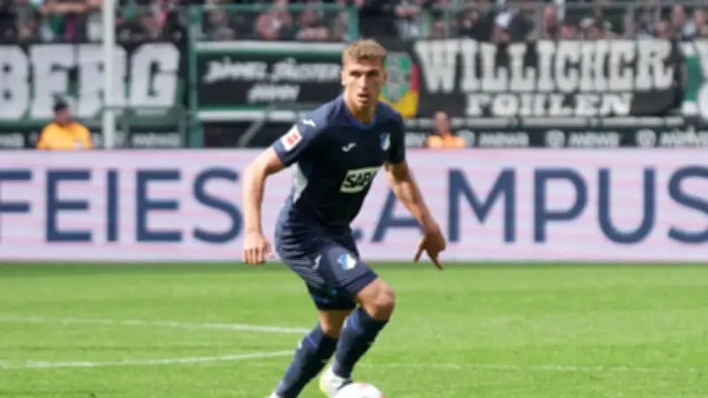 VfB-Star Prömel investiert in Padel-Tennis-Anlage in Esslingen