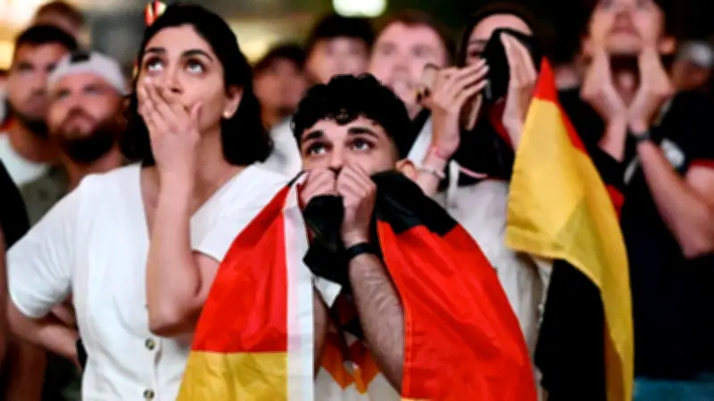 „Vollkatastrophe“: Berliner Gastronomie nach deutschem WM-Aus enttäuscht