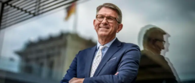 Weimer: AfD fällt zusammen wie ein Soufflé – Kulturkampf gegen Rechtsextreme