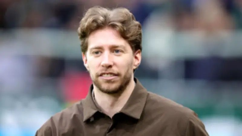 Werder Bremen: Verlängerung mit Mitchell Weiser auf der Kippe