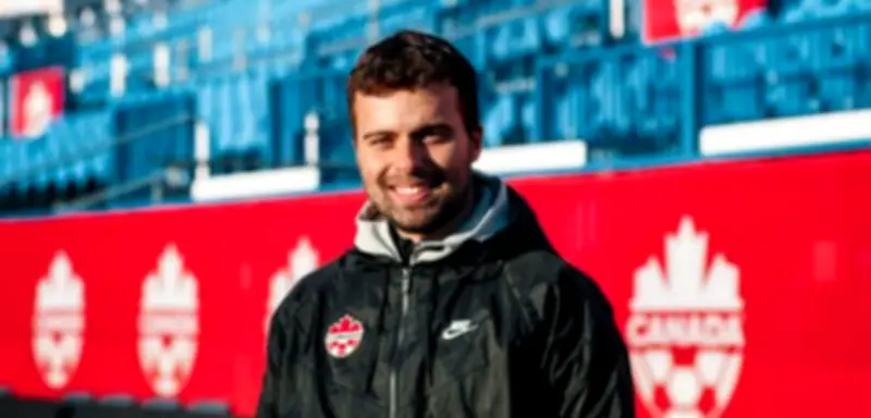 Wie ein Hamburger Kanadas Fußball umbaut – Interview mit Danilo Veselinovic