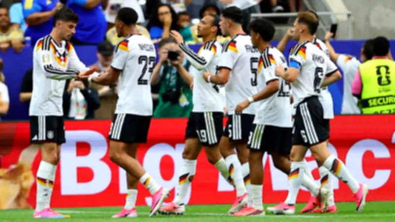 WM-Horoskop: So stehen die Sterne der DFB-Stars gegen Elfenbeinküste
