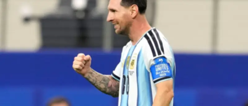 WM-Rekord geknackt: Klose gratuliert Messi zum 17. Tor