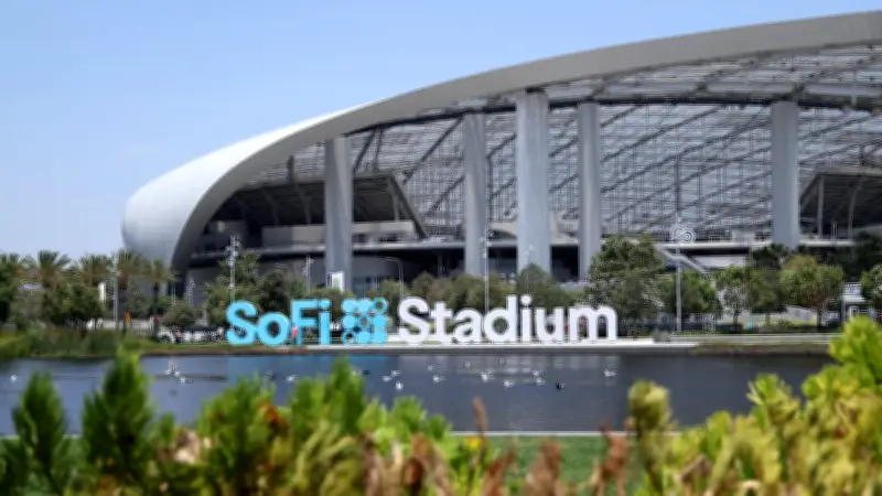 WM-Stadion in Los Angeles: 2000 Mitarbeiter drohen mit Streik
