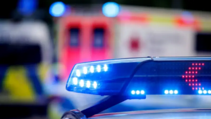 Zwei Tote in Bremen-Vegesack – Polizei fahndet nach flüchtigem Täter