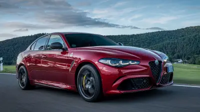 Alfa Romeo Giulia Quadrifoglio: Comeback des V6-Biturbo-Kleeblatts