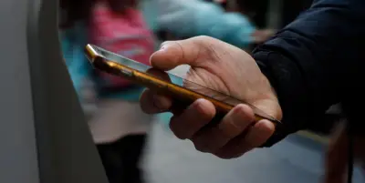 Bargeld verliert erstmals an Beliebtheit: Studie zeigt digitalen Zahlungstrend