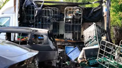 Brandstifter zündet in Wittenau Transporter mit Lebensmitteln an
