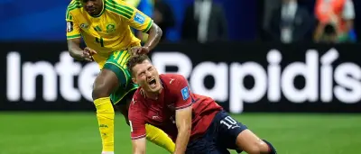 Fußball-WM: Elfmeter rettet Südafrika gegen Tschechien einen Punkt