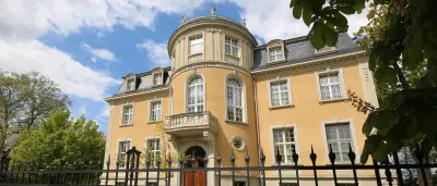 Höfts in der Villa Kellermann: Solides Essen in großartigem Ambiente