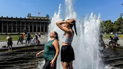 Hitzerekord in Berlin: 41 Grad am Sonntag – Touristen und Berliner schwitzen