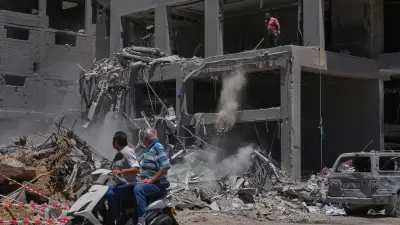 Israel fordert Libanesen zur Flucht auf – Iran warnt vor Straße von Hormus