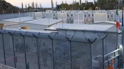 Italien feiert Abschiebezentrum in Albanien als „Revolution“ für Europa