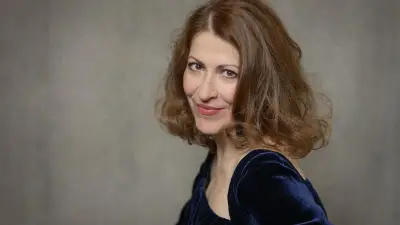 Katharina Kammerloher: Eine poetische Reise durch die Jahres- und Lebenszeiten der Liebe