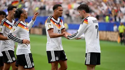 Klöckner besucht DFB-Team bei WM in New York