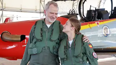 König Felipe und Prinzessin Leonor: Gemeinsamer Flug in San Javier