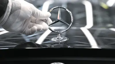 Mercedes verschiebt Sonderzahlung: Arbeitszeitverlängerung droht