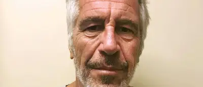 Name vermisster Deutscher in Epstein-Akten: Verbindung zu Menschenhändler