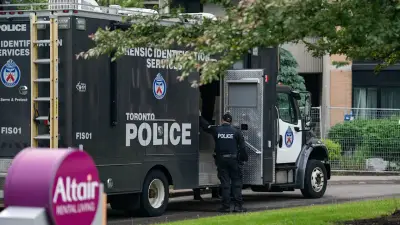 Polizist in Toronto bei Hausdurchsuchung erschossen – 19-Jähriger auf Flucht