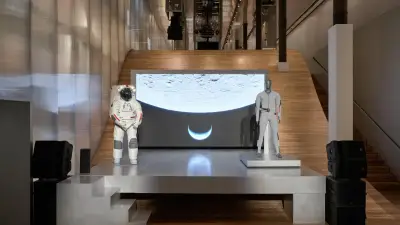 Prada stattet Nasa-Astronauten mit Luxus-Unterwäsche für Mondmission aus
