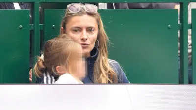 Süßer Moment: Sophia Thomalla mit Zverevs Tochter Mayla in Halle