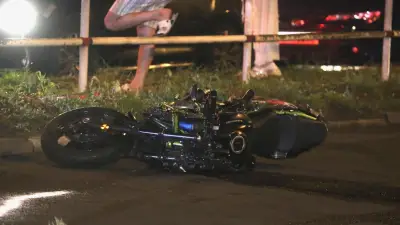 Tödlicher Unfall in Berlin-Lichtenberg: Motorradfahrer erfasst Fußgänger
