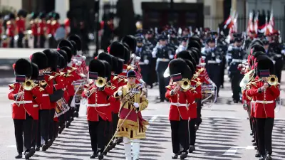 Trooping the Colour: Endlich gute Laune bei den Royals