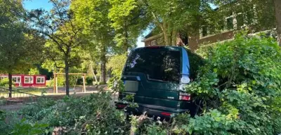 Unfall in Blankenese: Auto erfasst Kinder vor Hamburger Schule