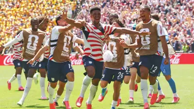 USA besiegen Australien 2:0 und sichern WM-Achtelfinale