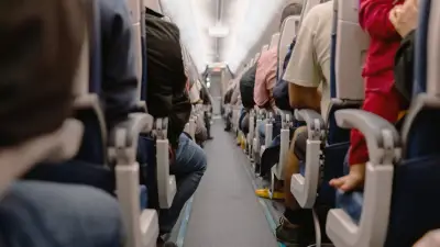 Warum Sie im Flugzeug besser die Schuhe anbehalten sollten