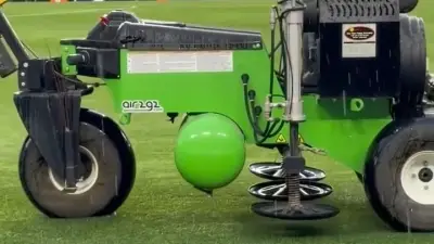 WM-Rätsel um Rasen-Monster: Air2G2 sorgt für Verwirrung