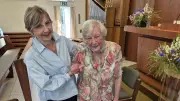 107-jährige Berlinerin verrät ihre Geheimnisse für ein langes Leben