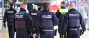 19-Jähriger als falscher Polizist im ICE erwischt