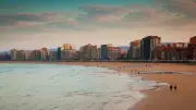Abstimmung: Der außergewöhnlichste Stadtstrand der Welt gesucht