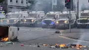 Belfast: Schwere Krawalle nach Angriff auf Schotten – Straßenschlacht mit Polizei