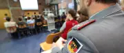 Berliner Senat und Bundeswehr vereinbaren Regeln für Schulbesuche