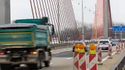 Bonner Nordbrücke komplett gesperrt: Schäden am Tragwerk