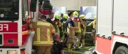 Brand in Berlin-Mitte: Feuerwehr kämpft gegen Hitze