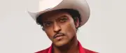 Bruno Mars gibt Zusatzkonzert in Berliner Shopping-Mall Bikini Berlin