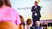 Debatte um Wehrpflicht: Schüler fordern Mitspracherecht