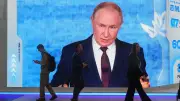 Deutsche Bosse bei Putins Gipfel-Show in St. Petersburg
