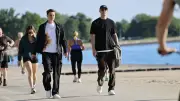 DFB-Stars in Chicago: Neuer und Urbig genießen Sonne am Lake Michigan