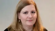 Diana Kassal: Wirtschaftsredakteurin mit Leidenschaft für Hintergründe