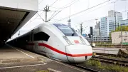 Diebstahl von Oberleitungsteilen legt Bahnverkehr in Hannover lahm