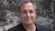 Dieter Nuhr sorgt mit Femizid-Witzen für Empörung bei ARD und Sozialen Medien