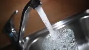 Ewigkeitschemikalie im Trinkwasser schädigt Fruchtbarkeit