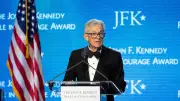 Ex-Fed-Chef Powell warnt vor politischer Einmischung bei US-Notenbank