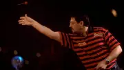 Ex-Weltmeister Priestley: Alkohol beruhigt die Nerven beim Darts